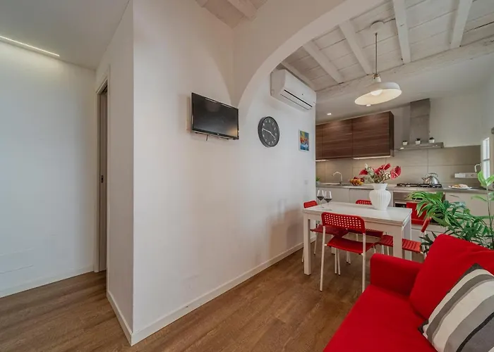 32 Nero - Florence San Niccolo